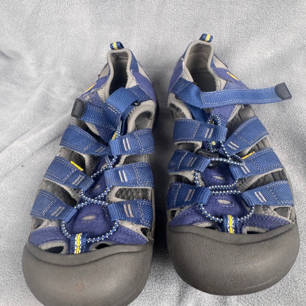 Keen Newport H2 Blue Yellow Waterproof Hiking Sandals Mens 6 Womens‎ 8 1009962